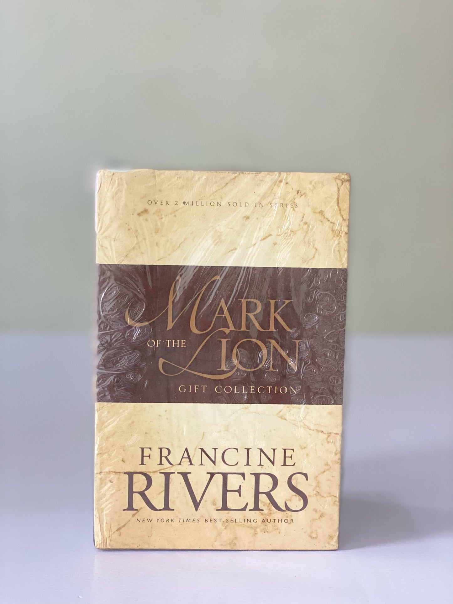 Mark of the lions series -3 set series of echo in darkness as sure as dawn and a voice in the wind