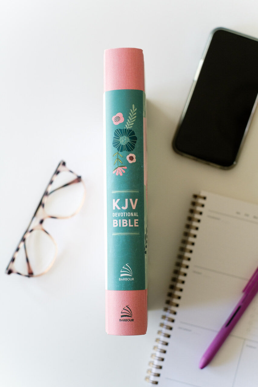 Daily Wisdom for Teen Girls KJV Devotional Bible [Blush Rainforest]