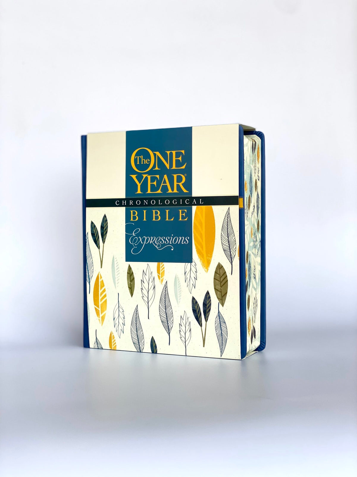 One Year Chronological Bible Expressions ( Blue, Leatherback) NLT