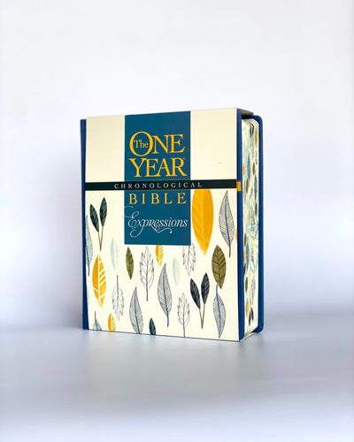 One Year Chronological Bible Expressions ( Blue, Leatherback) NLT