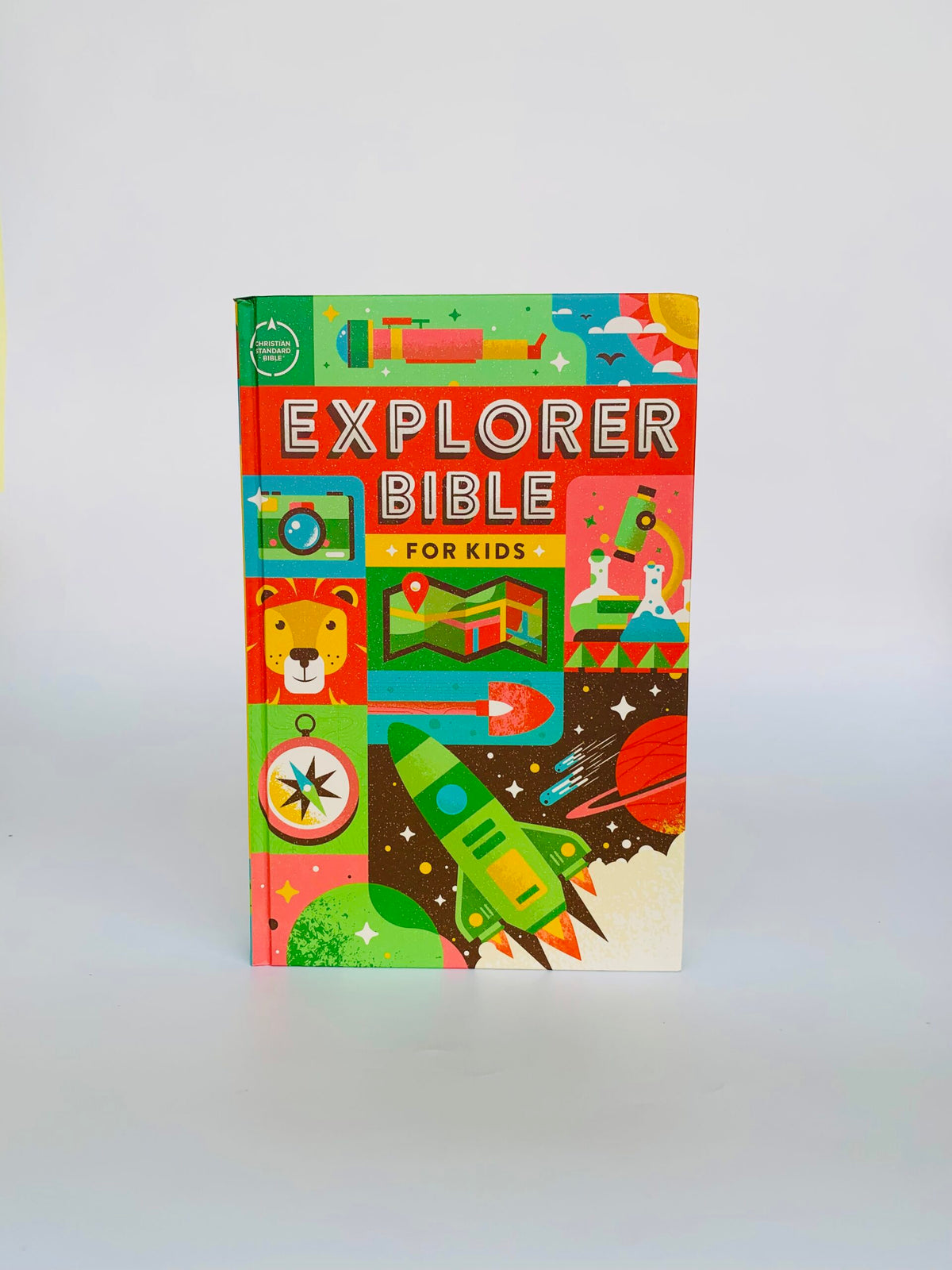 CSB Explorer Bible for Kids, Hardcover: Placing God's Word in the Middle of God's World