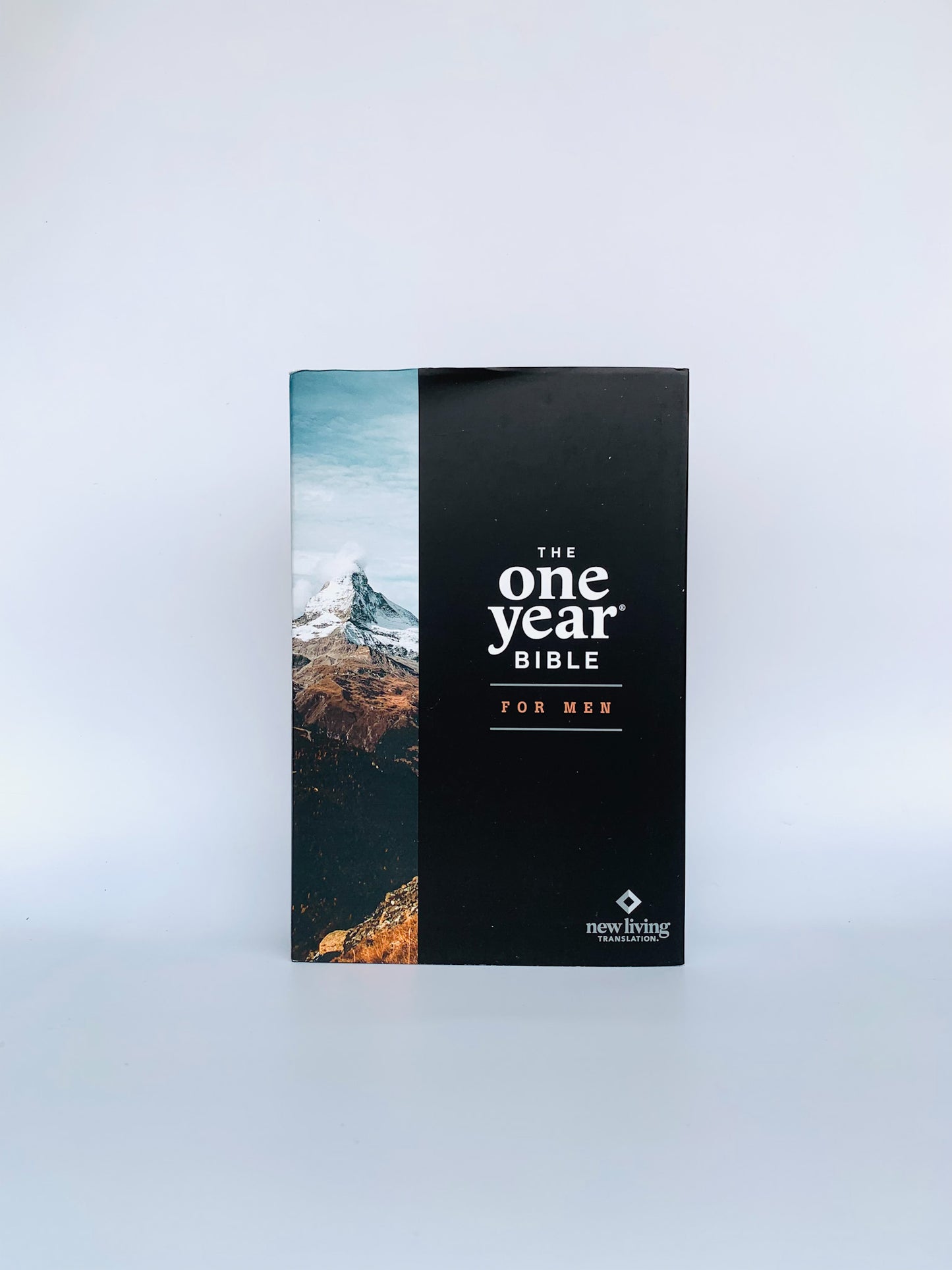 NLT The One Year Bible for Men (Hardcover)
