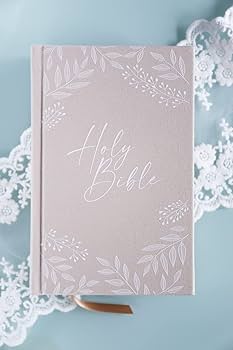 NIV, Bride's Bible, Cloth over Board, Cream, Red Letter, Comfort Print