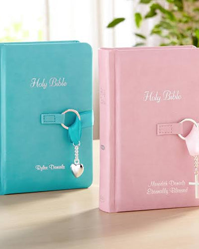 NKJV - SIMPLY CHARMING BIBLE